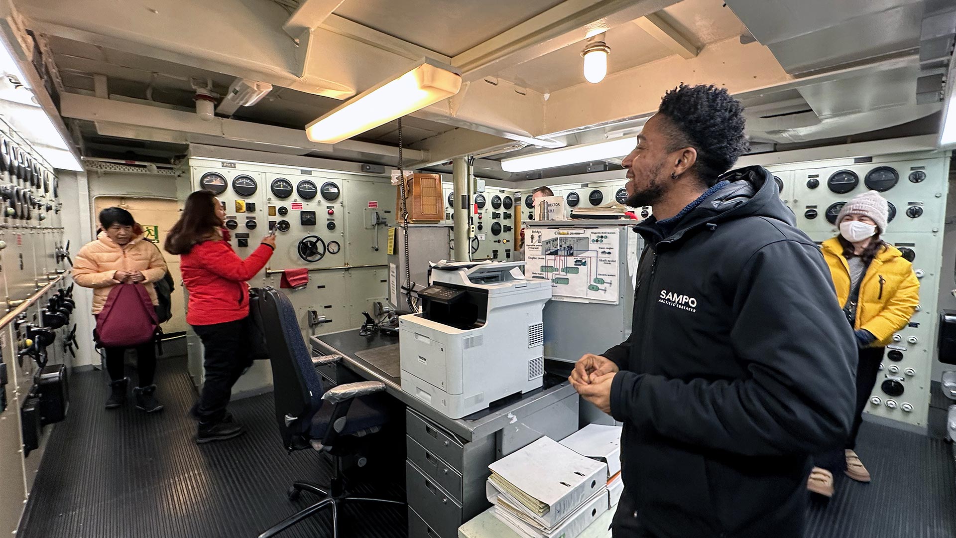 radio room on icebreaker sampo